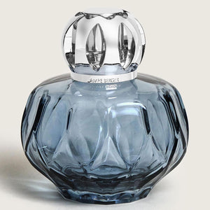 MAISON BERGER - Giftset Lampe Berger - Model Rosalie - Home Fragrance Diffuser - 7.6 x 4.8 x 7.7 inches - Includes Fragrance Exquisite Sparkle 250 milliliters - 8.45 Fluid Ounces (Blue) 